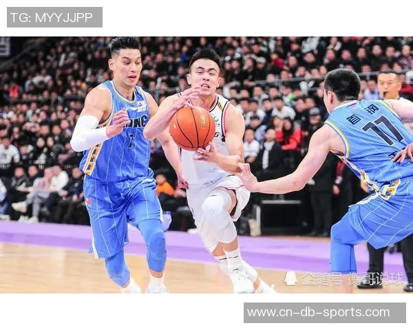 范乔丹本赛季表现低迷命中率不足三成三分球仅中六记